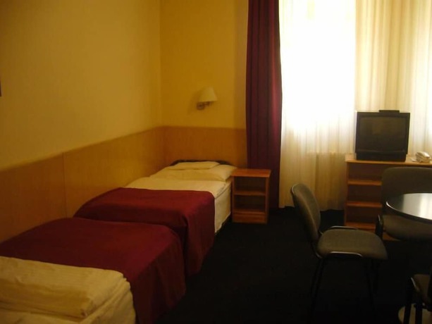 Imagen de la habitación del Hotel Laterum, Pecs. Foto 4