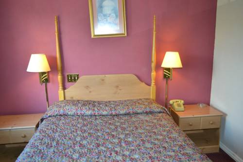 Imagen de la habitación del Hotel Latham Inn. Foto 5