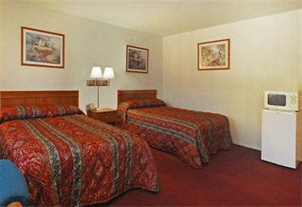 Imagen de la habitación del Hotel Latham Inn. Foto 6