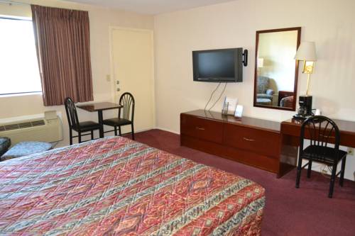 Imagen de la habitación del Hotel Latham Inn. Foto 11
