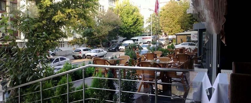 Imagen de la habitación del Hotel Latifoglu. Foto 12