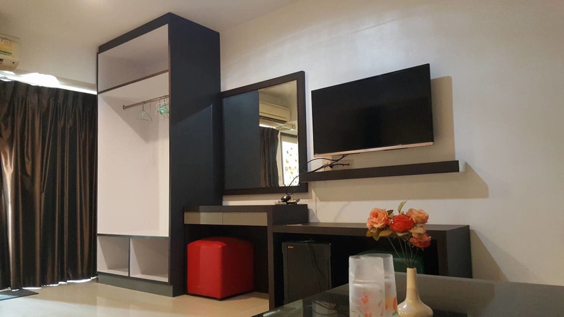 Imagen de la habitación del Hotel Latin Garden. Foto 10