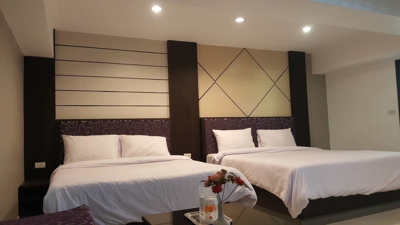Imagen de la habitación del Hotel Latin Garden. Foto 11