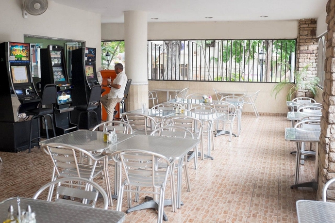 Imagen general del Hotel Latino, Ciudad de Panamá. Foto 3