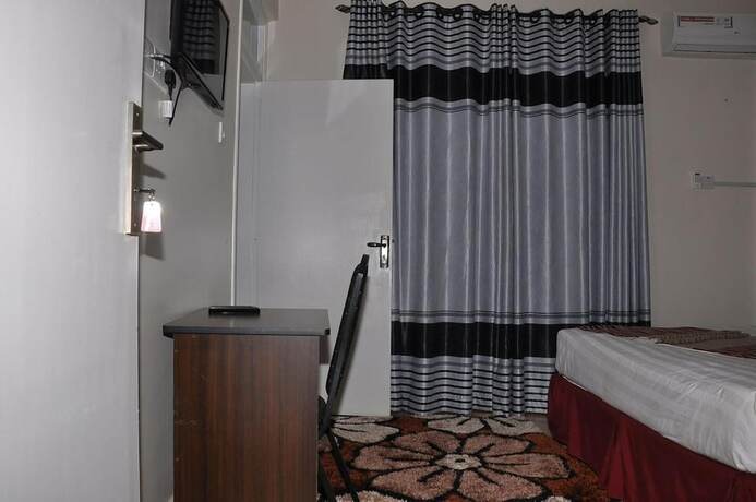Imagen general del Hotel Latitude 1 Serviced Suites. Foto 5