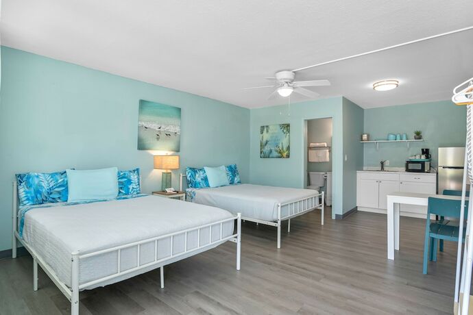 Imagen general del Hotel Latitude 26 Waterfront Boutique Resort - Fort Myers Beach. Foto 8
