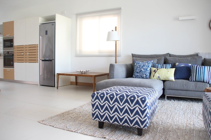 Imagen de los interiores del Hotel Latitude Luxury Seafront Apartments. Foto 10