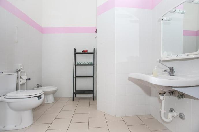 Imagen de la habitación del Hotel Lato Azzurro. Foto 9