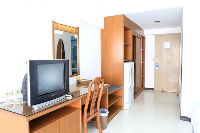 Imagen de la habitación del Hotel L.a.tower. Foto 5