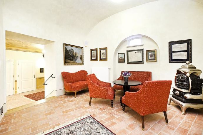 Imagen de los interiores del Hotel Latrán. Foto 20