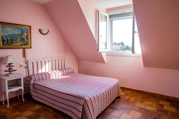 Imagen de la habitación del Hotel L'auberge Basque. Foto 18