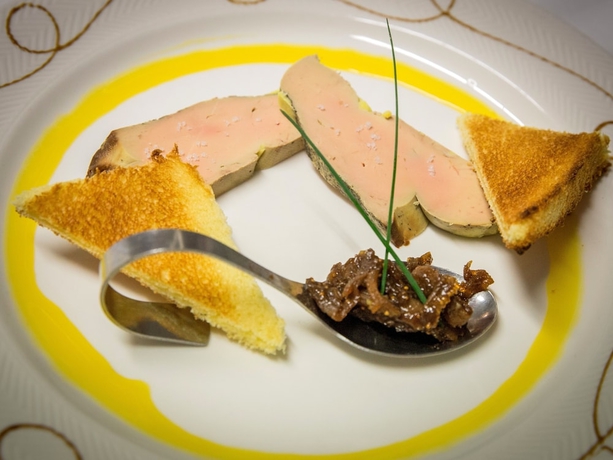 Imagen del bar/restaurante del Hotel L'auberge Basque. Foto 3