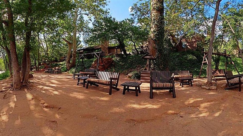 Imagen de los exteriores del Hotel L'auberge De Sedona. Foto 10