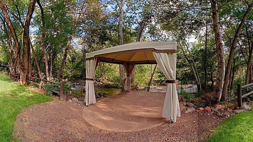 Imagen de los exteriores del Hotel L'auberge De Sedona. Foto 12