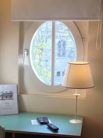 Imagen de la habitación del Hotel L'auberge Des 3 Marches. Foto 5