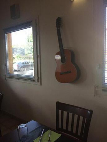 Imagen general del Hotel L'auberge Everhotel De Tarbes-ibos. Foto 2