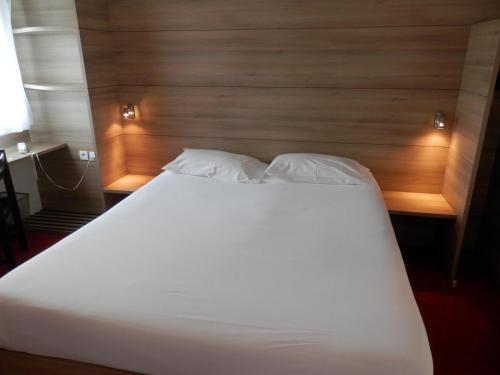 Imagen general del Hotel L'auberge Everhotel De Tarbes-ibos. Foto 4