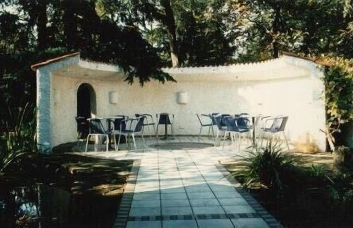 Imagen de los exteriores del Hotel L'auberge, Walldorf. Foto 11
