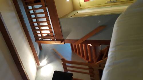 Imagen de la habitación del Hotel L'aubrac. Foto 9