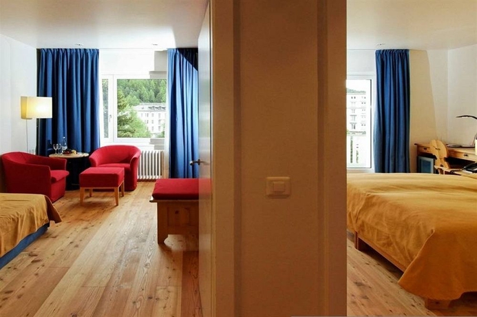 Imagen de la habitación del Hotel Laudinella. Foto 2