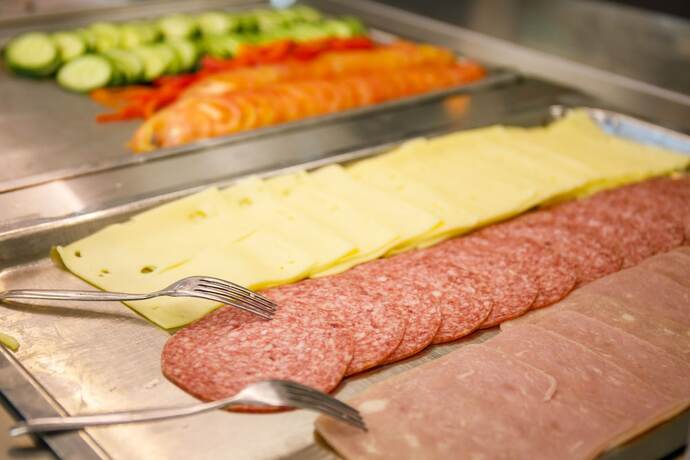 Imagen del bar/restaurante del Hotel Laugar. Foto 17