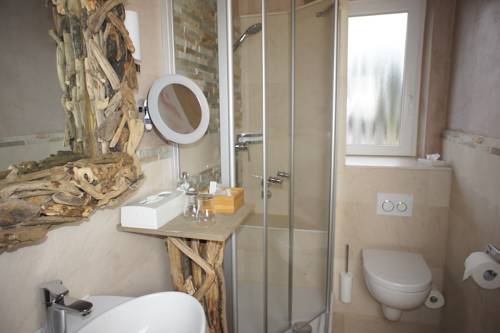 Imagen de la habitación del Hotel L&auml;ngenfelder Hof. Foto 4