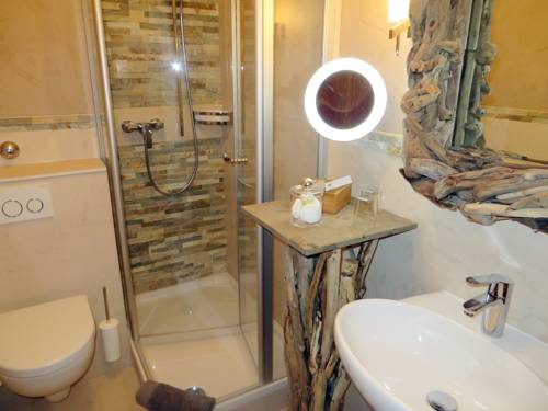 Imagen de la habitación del Hotel L&auml;ngenfelder Hof. Foto 8