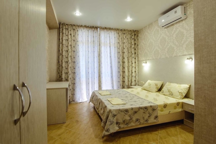 Imagen de la habitación del Hotel Laura Guest House, L&aacute;zarevskoye. Foto 6