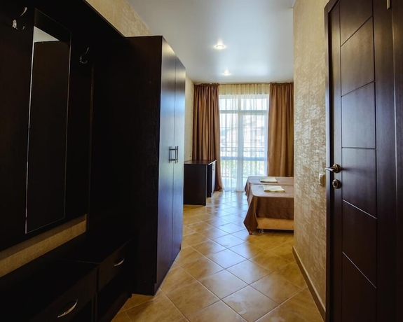 Imagen de la habitación del Hotel Laura Guest House, L&aacute;zarevskoye. Foto 18