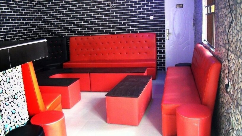 Imagen general del Hotel Laurel Blue Suites. Foto 10