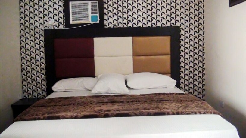 Imagen general del Hotel Laurel Blue Suites. Foto 11