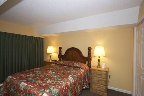 Imagen de la habitación del Hotel Laurel Point Resort. Foto 2