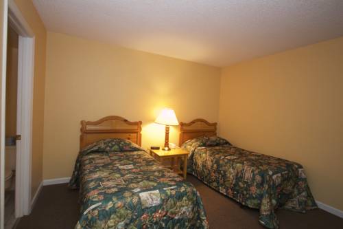 Imagen de la habitación del Hotel Laurel Point Resort. Foto 5