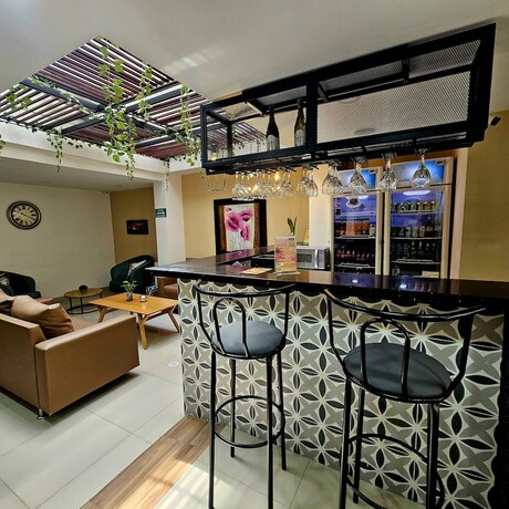 Imagen general del Hotel Laureles Grand House LGH. Foto 9