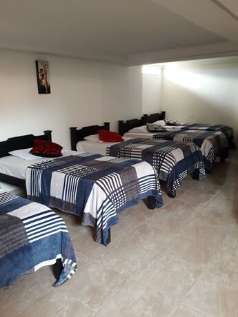 Imagen de la habitación del Hotel Laureles de Aburra Medellin. Foto 8