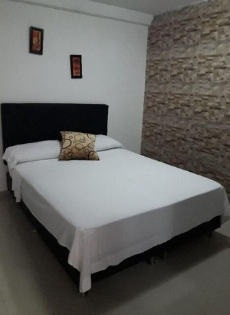 Imagen de la habitación del Hotel Laureles de Aburra Medellin. Foto 21