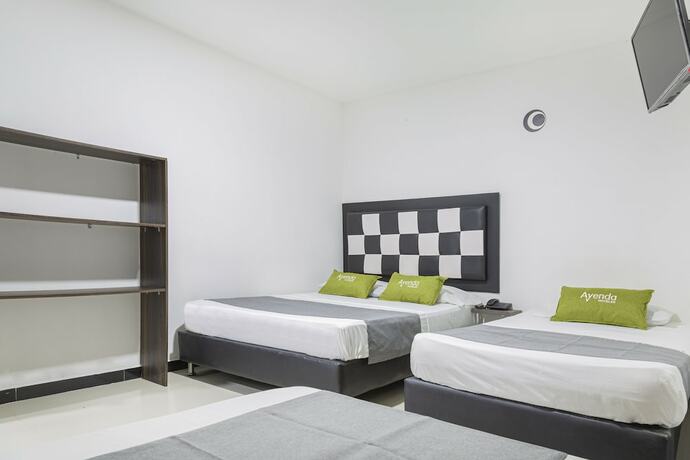 Imagen de la habitación del Hotel Laureles de Aburra Medellin. Foto 29