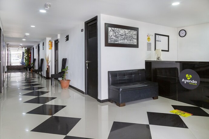 Imagen de los interiores del Hotel Laureles de Aburra Medellin. Foto 37