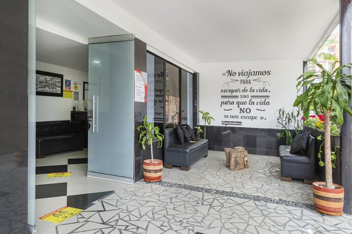 Imagen de los interiores del Hotel Laureles de Aburra Medellin. Foto 39