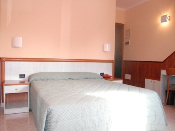 Imagen general del Hotel Laurence. Foto 1