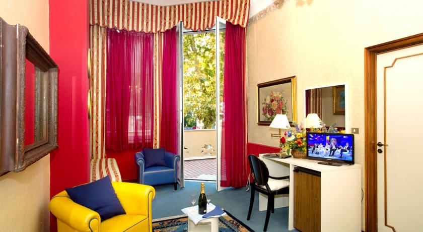 Imagen de la habitación del Hotel Laurens. Foto 4