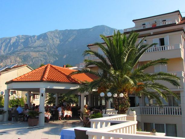 Imagen de la habitación del Hotel Laurentum. Foto 6