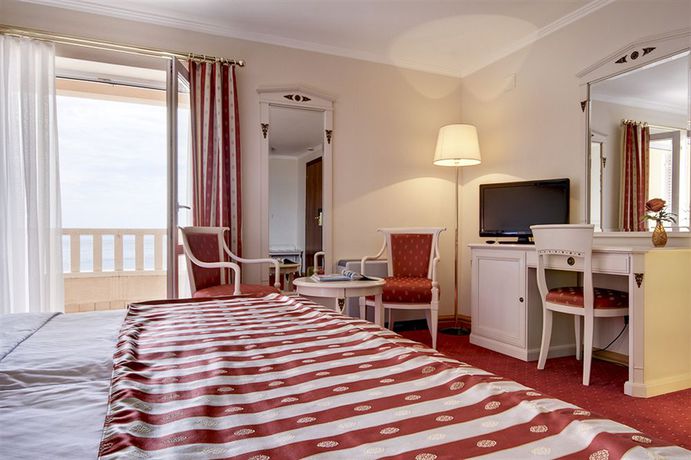 Imagen de los interiores del Hotel Laurentum. Foto 15