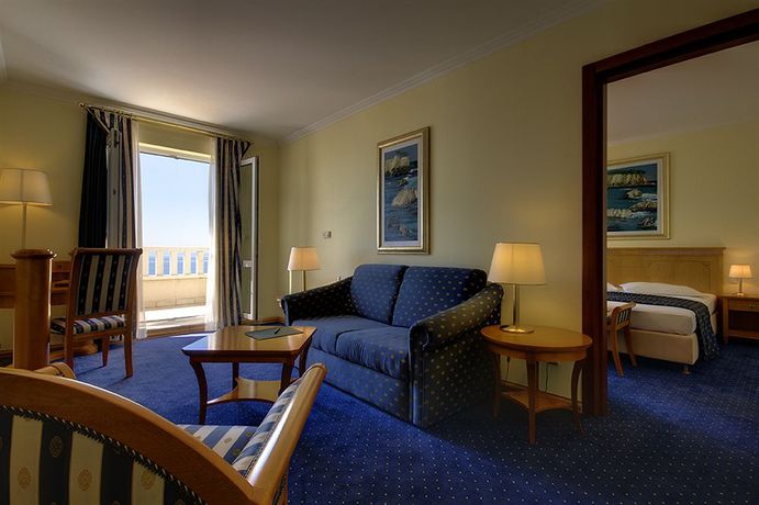 Imagen de la habitación del Hotel Laurentum. Foto 8