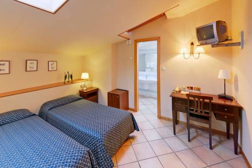 Imagen de la habitación del Hotel Lauri. Foto 9