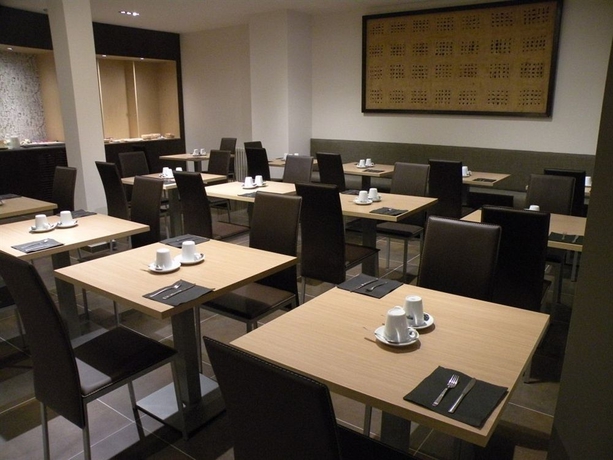 Imagen del bar/restaurante del Hotel Lauria, Tarragona. Foto 2