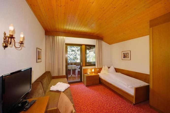 Imagen de la habitación del Hotel Laurin, Dorf - Paese. Foto 11