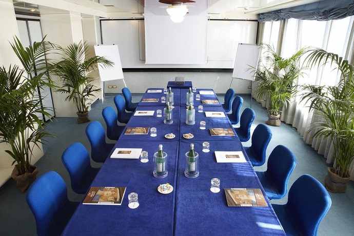 Imagen general del Hotel Laurin, Salo. Foto 7