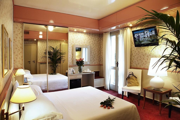 Imagen general del Hotel Laurin, Salo. Foto 14