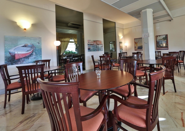 Imagen del bar/restaurante del Hotel Laurin, Santa Margherita Ligure. Foto 2